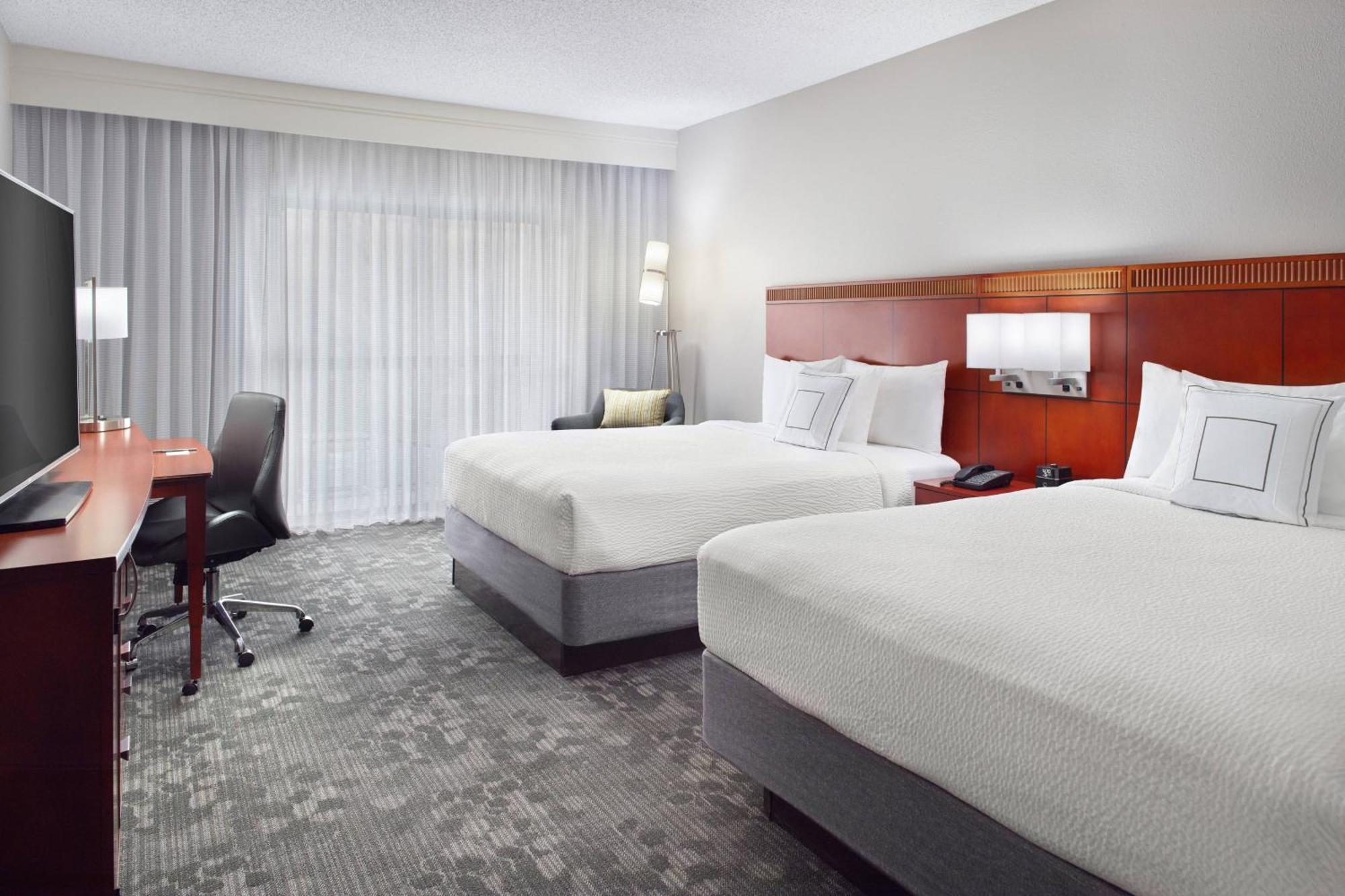 Courtyard By Marriott Perimeter Center Hotell Atlanta Exteriör bild